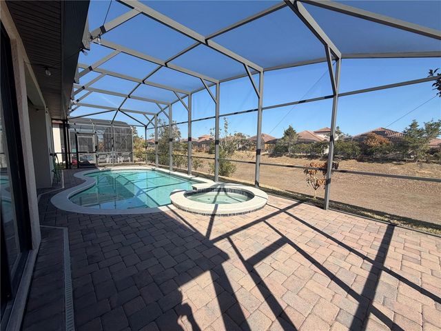 392 VILLA SORRENTO CIRCLE, Haines City, FL 33844