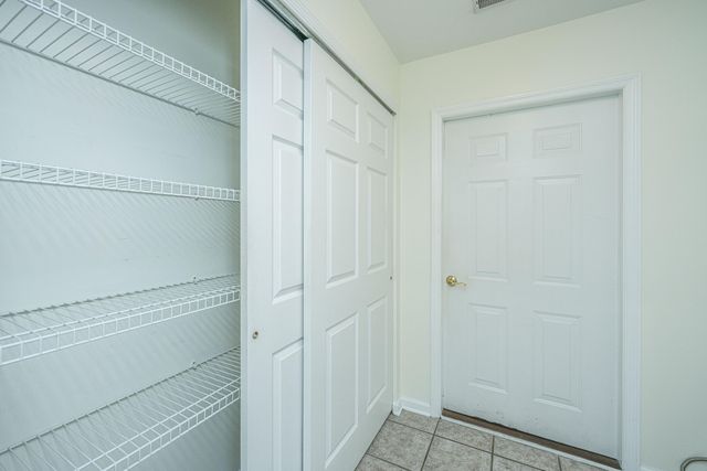 104 Ashley Villa Circle A, Charleston, SC 29414