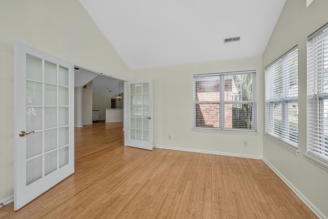 104 Ashley Villa Circle A, Charleston, SC 29414