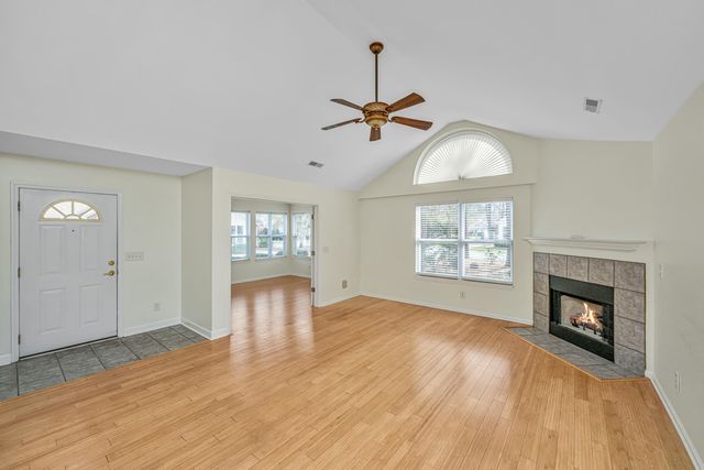 104 Ashley Villa Circle A, Charleston, SC 29414