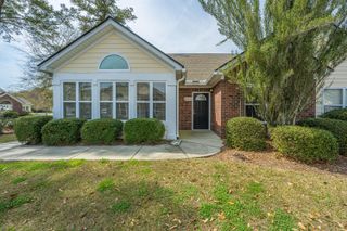 104 Ashley Villa Circle A, Charleston, SC 29414