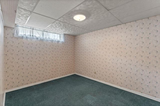 1511 Barclay Street, Saint Paul, MN 55106