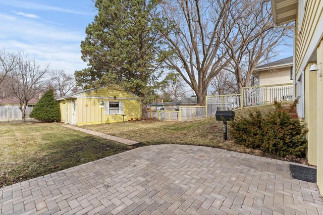 1511 Barclay Street, Saint Paul, MN 55106