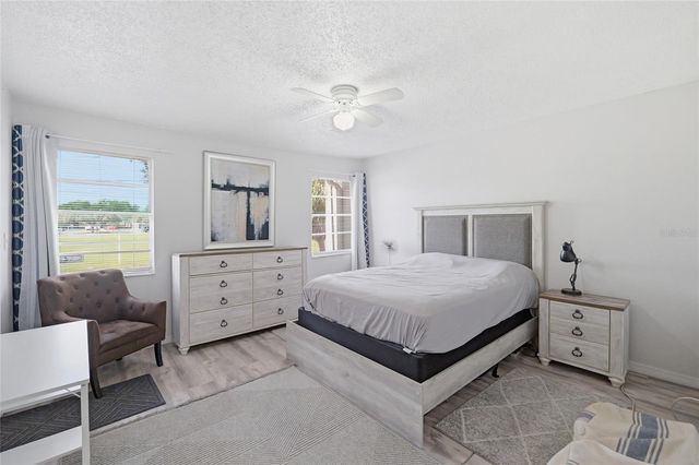 5104 TENNIS COURT CIRCLE 5104, Tampa, FL 33617