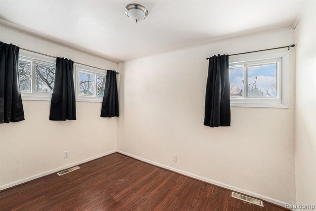 603 E Chelsea Circle, Davison, MI 48423