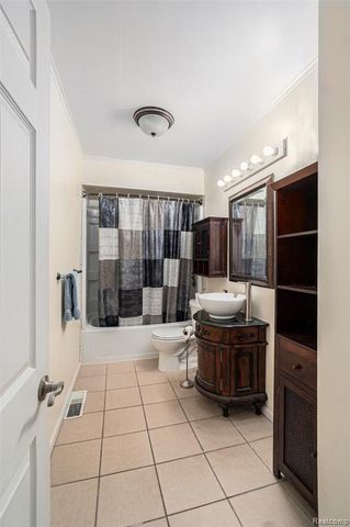 603 E Chelsea Circle, Davison, MI 48423