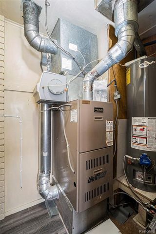 603 E Chelsea Circle, Davison, MI 48423