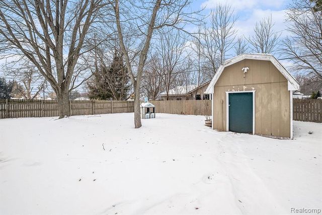 603 E Chelsea Circle, Davison, MI 48423