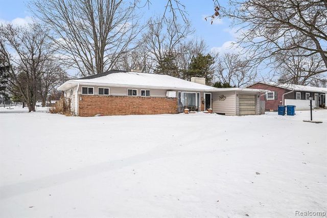 603 E Chelsea Circle, Davison, MI 48423