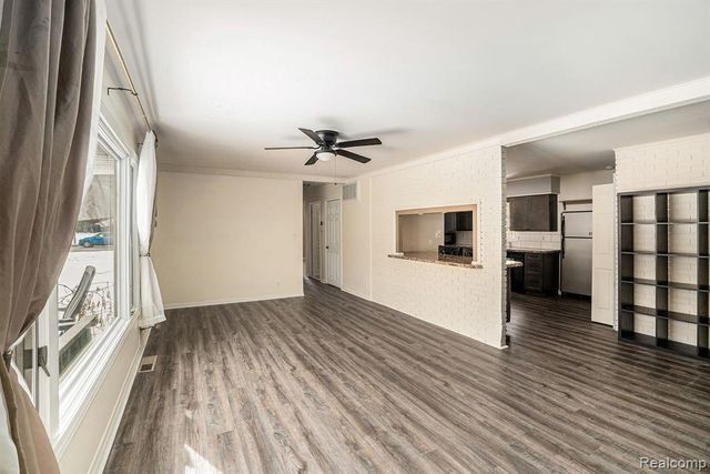 603 E Chelsea Circle, Davison, MI 48423