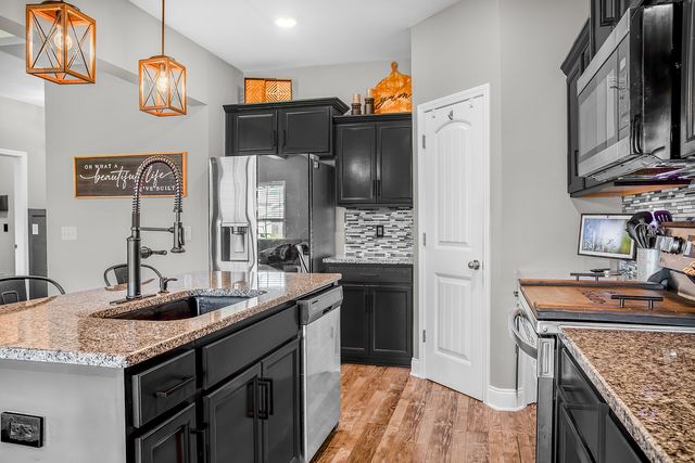 2917 Feng Way, Clarksville, TN 37040