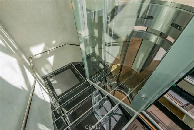 11 Marine Terrace 3, Santa Monica, CA 90401