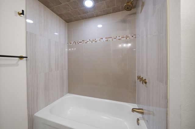 3002 University Drive, Plano, TX 75075