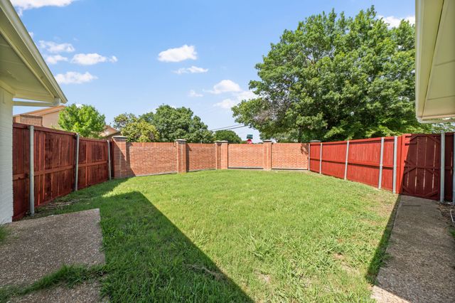 3002 University Drive, Plano, TX 75075