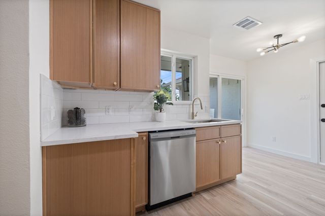 3002 University Drive, Plano, TX 75075