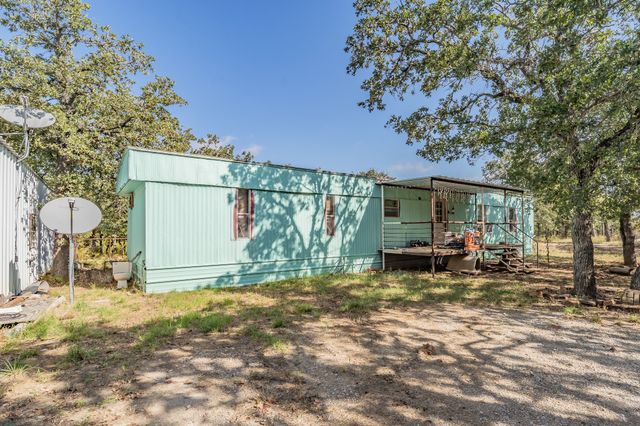 417 Wood River Road, Millsap, TX 76066