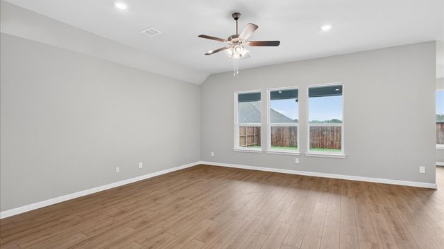3309 SEASIDE Street, Grand Prairie, TX 76065