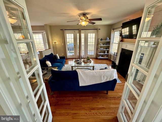 2455 HARPOON DR, Stafford, VA 22554