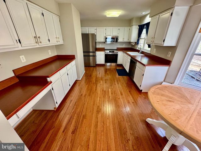 2455 HARPOON DR, Stafford, VA 22554
