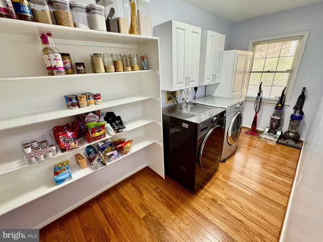 2455 HARPOON DR, Stafford, VA 22554