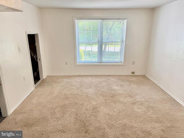 2455 HARPOON DR, Stafford, VA 22554