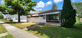 1808 Vanburen STREET, New Holstein, WI 53061