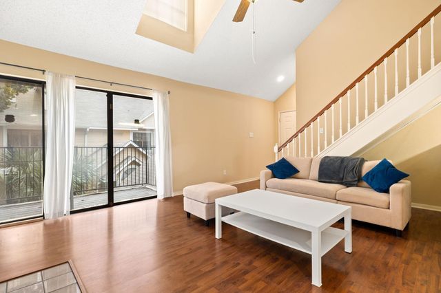 2300 Old Spanish Trail 2131, Houston, TX 77054