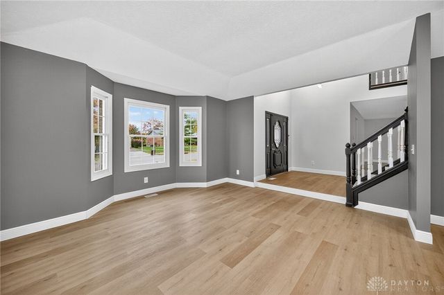 1826 Ashley Drive, Miamisburg, OH 45342