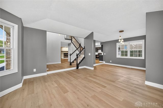 1826 Ashley Drive, Miamisburg, OH 45342