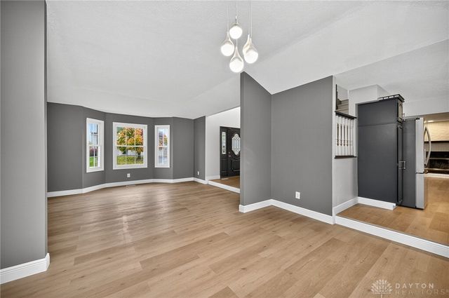 1826 Ashley Drive, Miamisburg, OH 45342