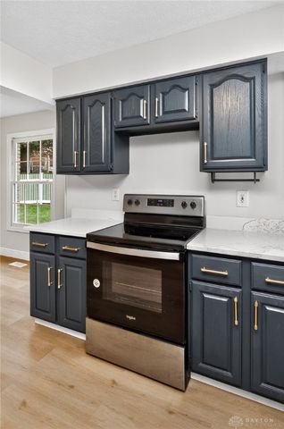 1826 Ashley Drive, Miamisburg, OH 45342