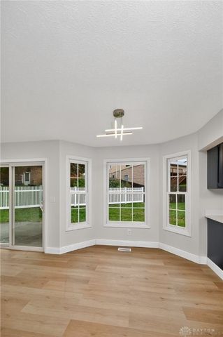 1826 Ashley Drive, Miamisburg, OH 45342