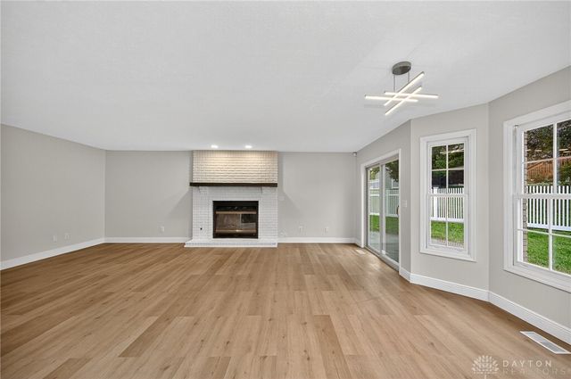 1826 Ashley Drive, Miamisburg, OH 45342