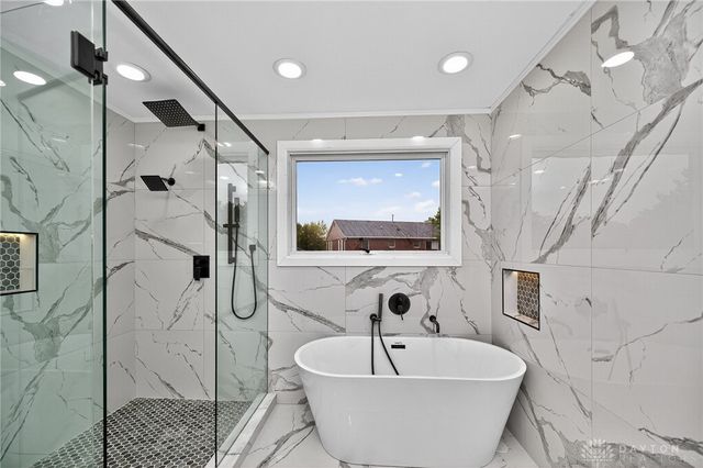 1826 Ashley Drive, Miamisburg, OH 45342