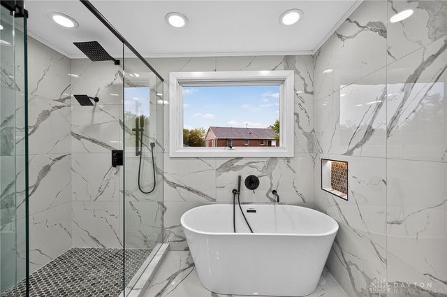 1826 Ashley Drive, Miamisburg, OH 45342