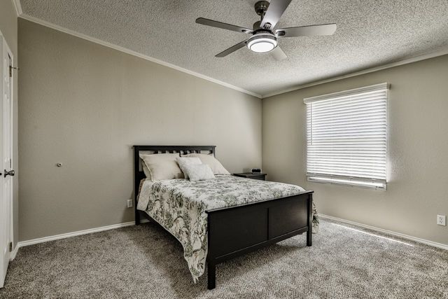 3809 Lands End Court, Granbury, TX 76048