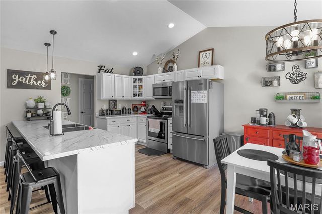 1955 Highway Z, Fredericktown, MO 63645