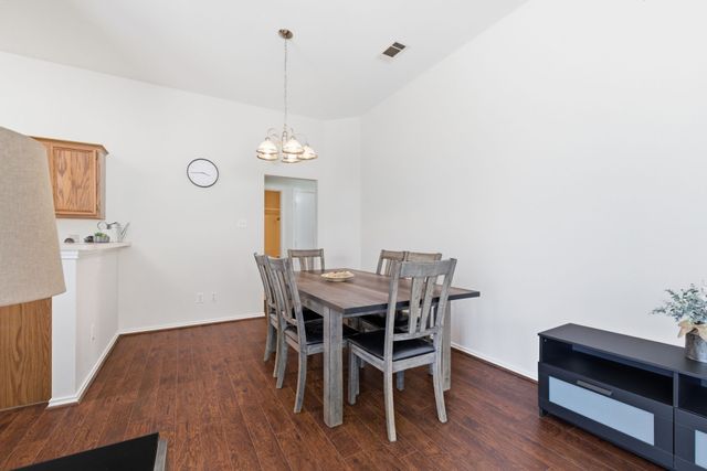 1302 Old Knoll Drive, Wylie, TX 75098