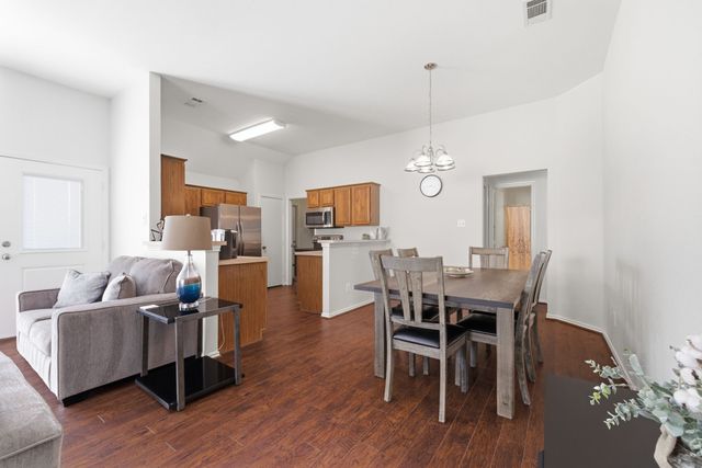 1302 Old Knoll Drive, Wylie, TX 75098