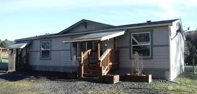 64 Cosset Lane, Lebam, WA 98554