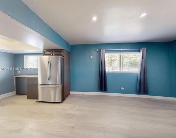 2411 Thomas Street, Hollywood, FL 33020