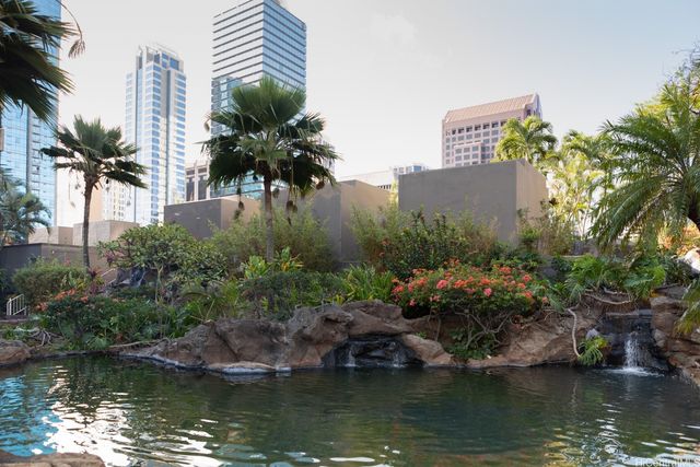 55 S Kukui Street D1714, Honolulu, HI 96813