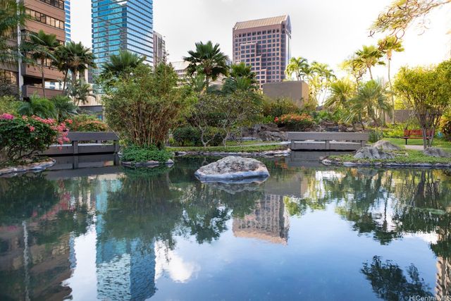 55 S Kukui Street D1714, Honolulu, HI 96813