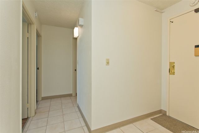 55 S Kukui Street D1714, Honolulu, HI 96813