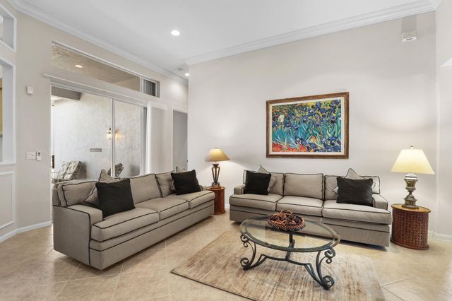 6657 Pavone Street, Lake Worth, FL 33467