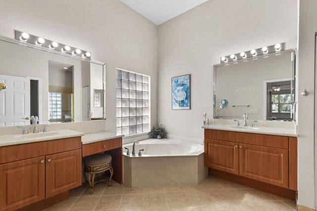 6657 Pavone Street, Lake Worth, FL 33467