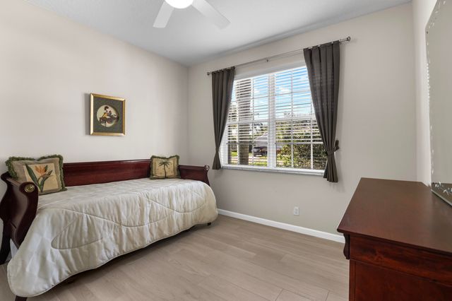 6657 Pavone Street, Lake Worth, FL 33467