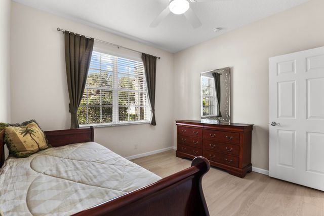 6657 Pavone Street, Lake Worth, FL 33467