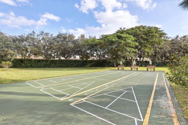 6657 Pavone Street, Lake Worth, FL 33467