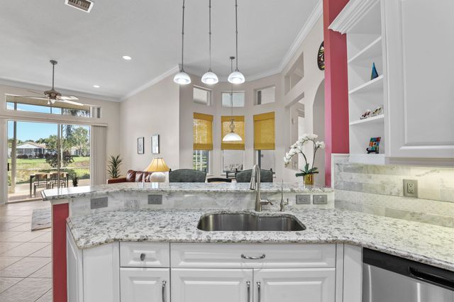 6657 Pavone Street, Lake Worth, FL 33467